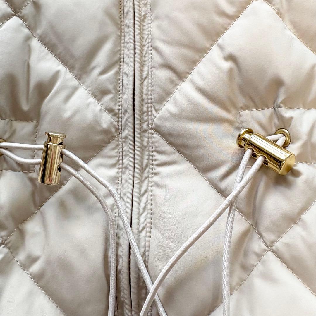 美品【TAION×UNFILO 】キルティングダウン ジレ ロングベストベージュ