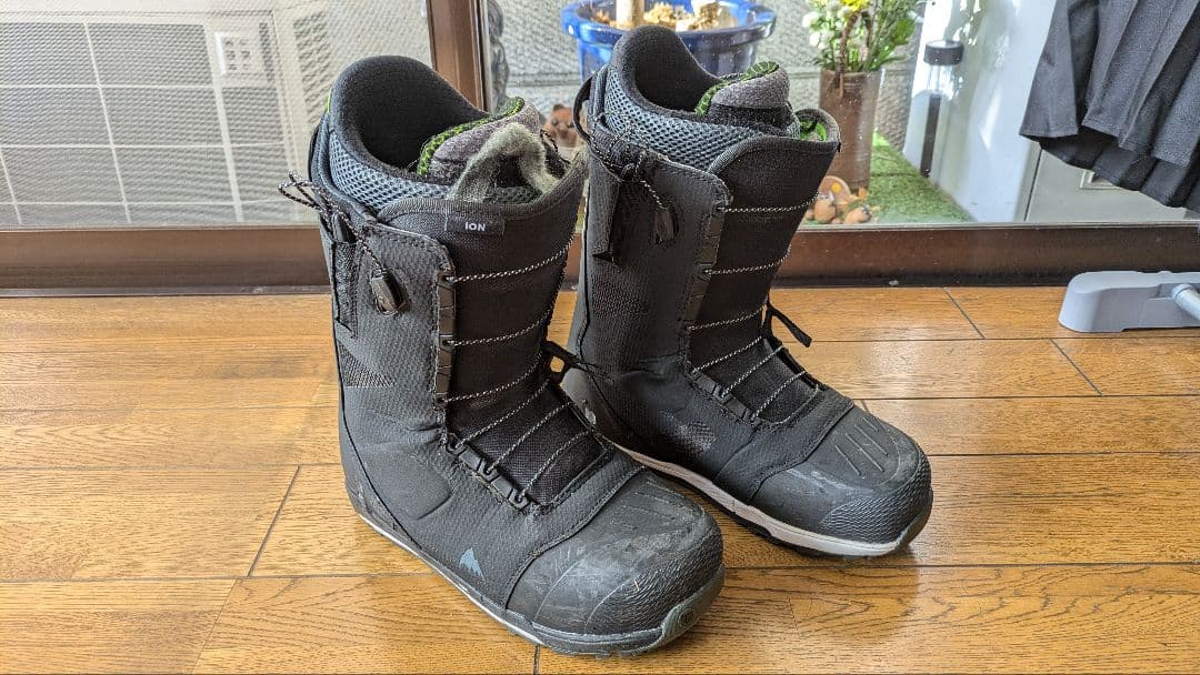 BURTON ION ASIAN FIT　26.5　メンズスノーボードブーツ