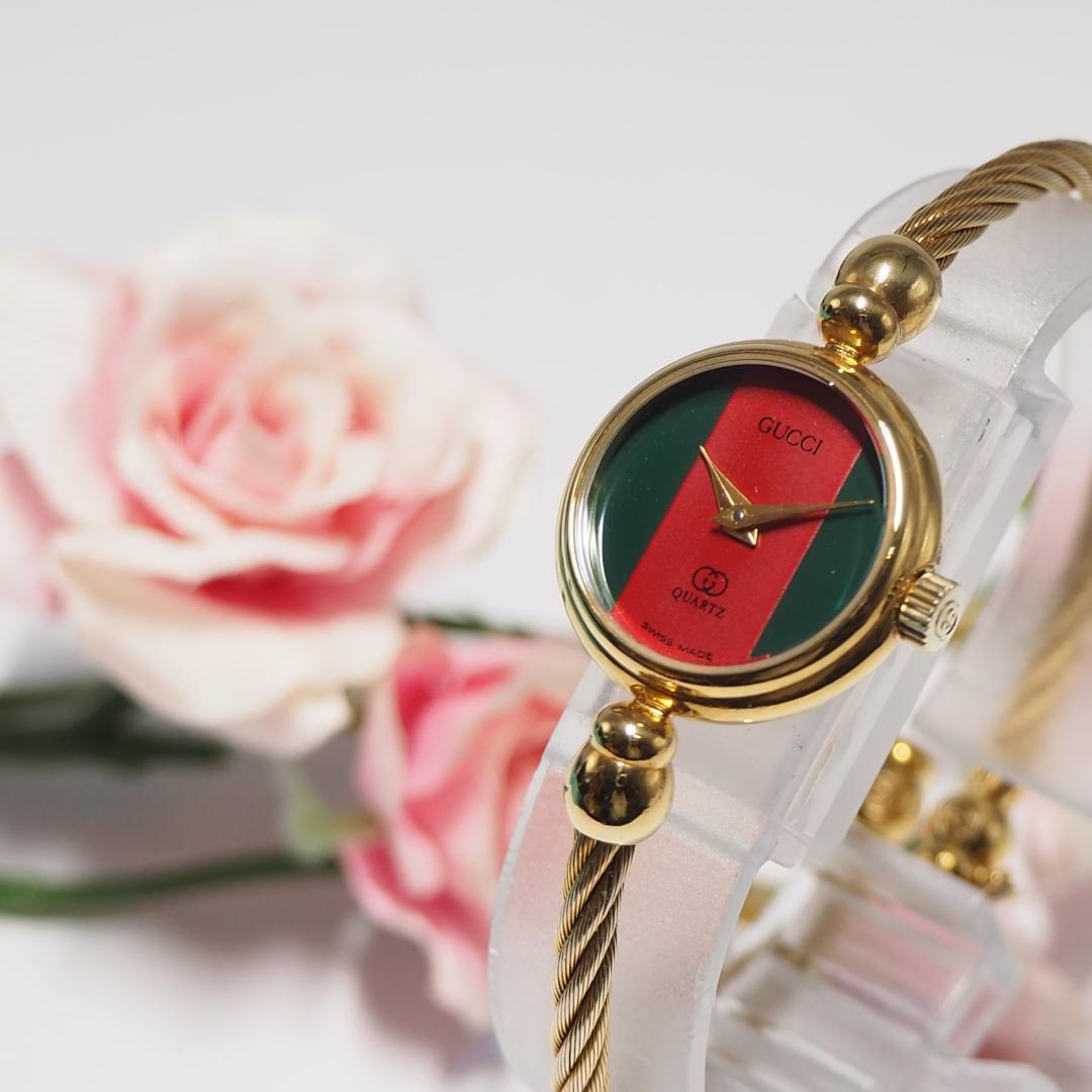 美品 グッチ GUCCI ワイヤー バングルウォッチ シェリー 腕時計 F935