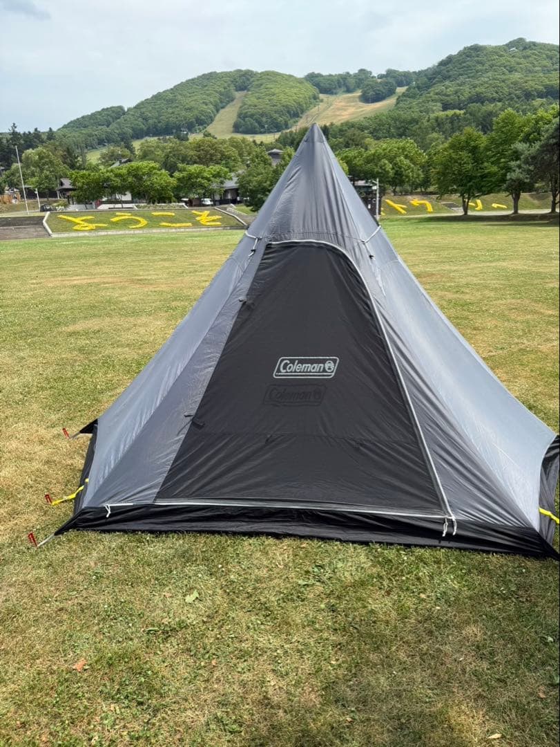 コールマン　ティピー　テント　夏用寝袋2つ,LEDライト,サキュレーター付き