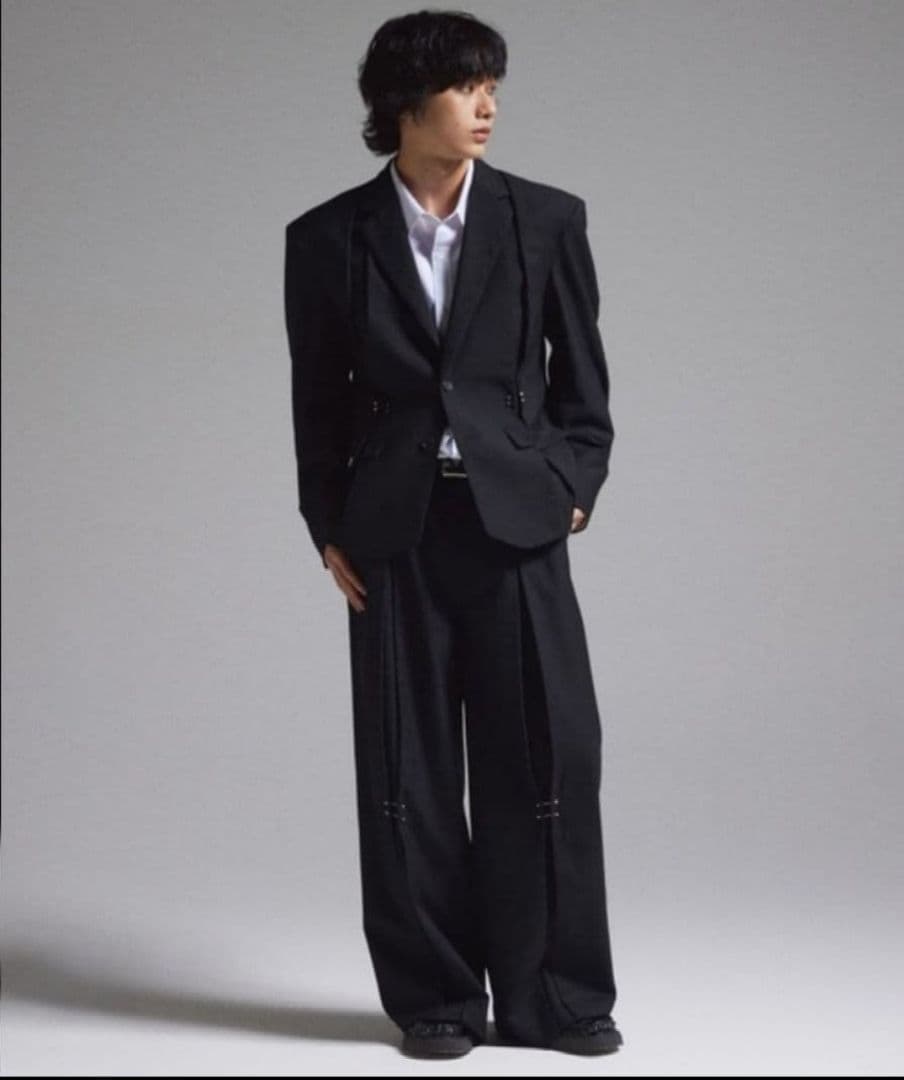 あらた GRANCYテーラードセットアップ