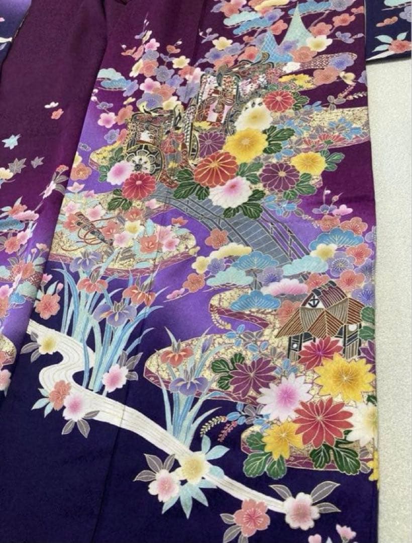 ⭐︎期間限定キャンペーン特価⭐︎美品⭐︎丸昌　紫　振袖古典柄　御所車＋おまけ付き