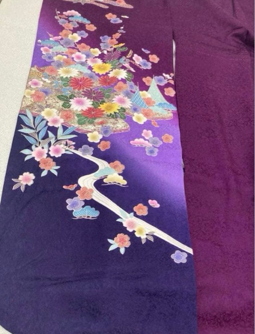 ⭐︎期間限定キャンペーン特価⭐︎美品⭐︎丸昌　紫　振袖古典柄　御所車＋おまけ付き