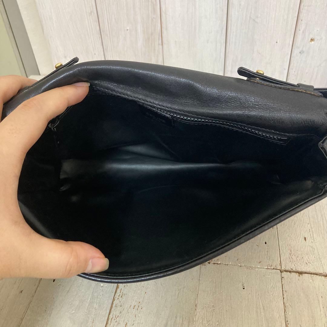 CELINE セリーヌ ショルダーバッグ トリオンフ デカロゴ ブラック