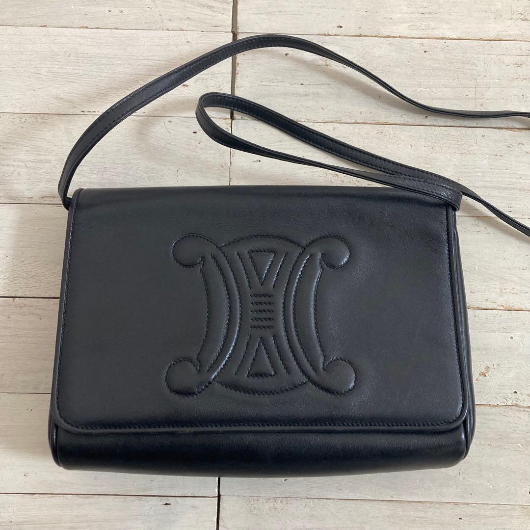 CELINE セリーヌ ショルダーバッグ トリオンフ デカロゴ ブラック