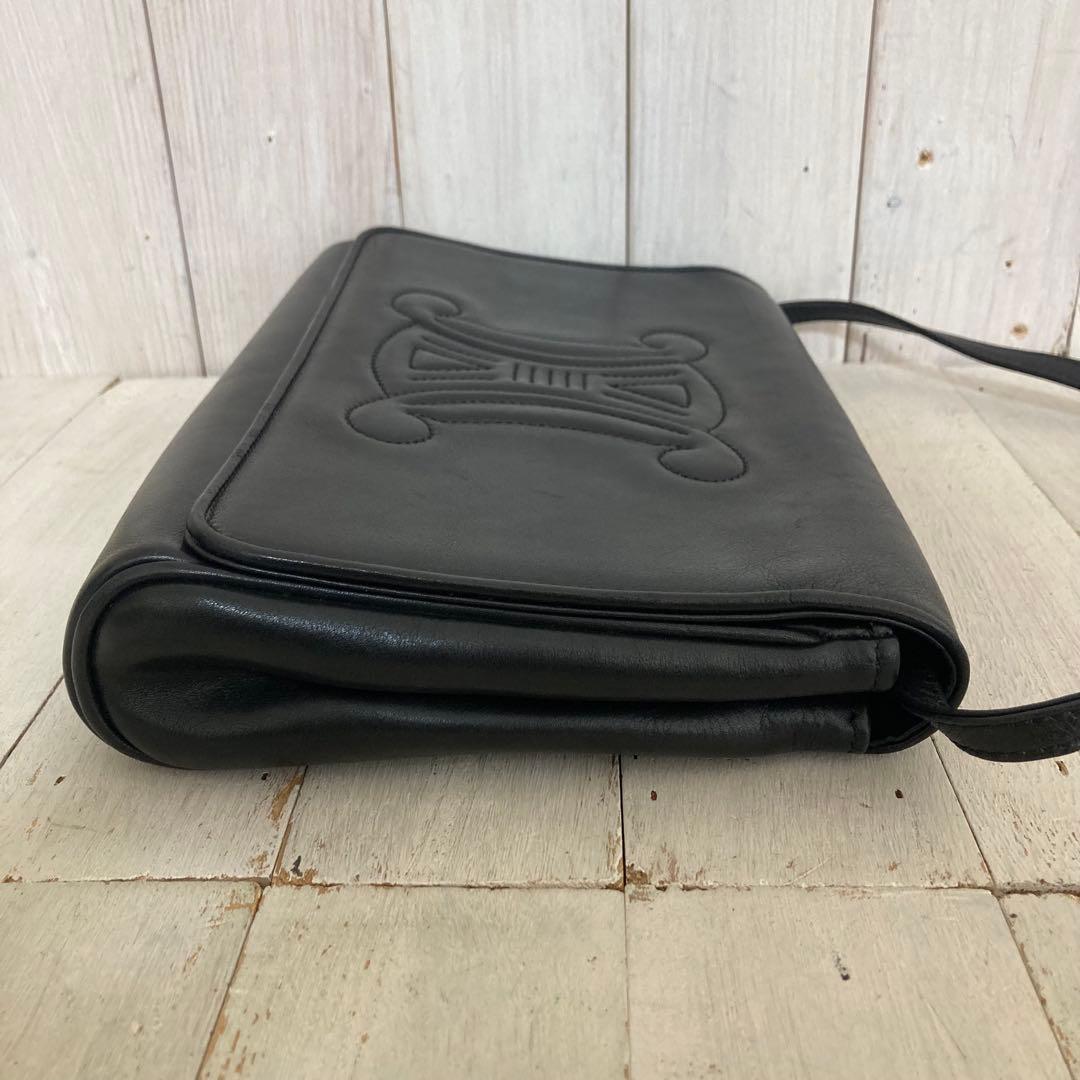 CELINE セリーヌ ショルダーバッグ トリオンフ デカロゴ ブラック