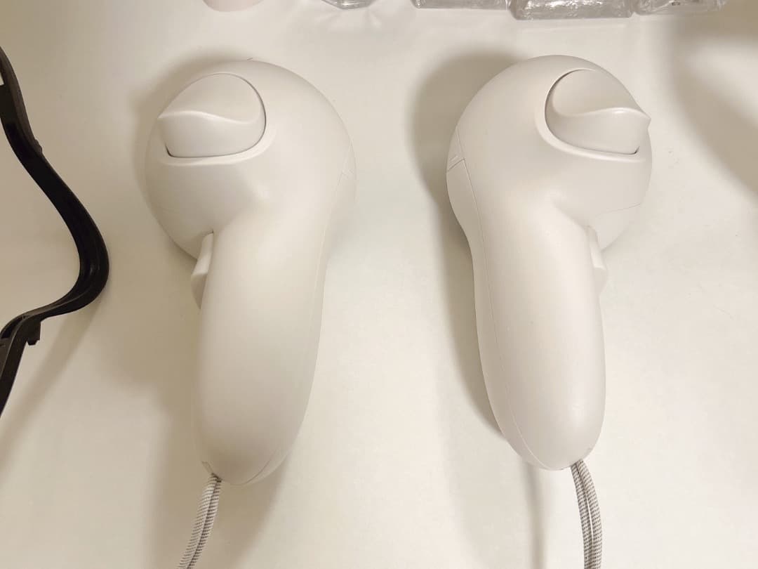  Quest 3S 128GB VRヘッドセット コントローラー付き