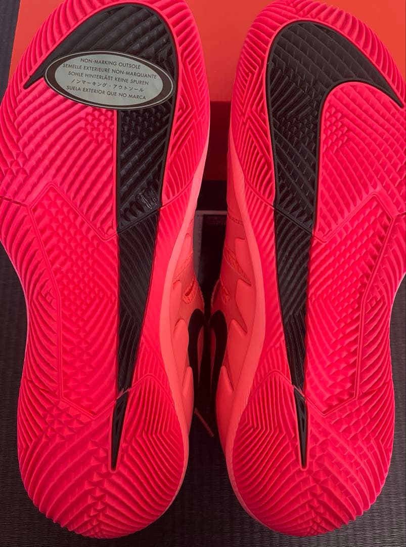 新品未使用　NIKE X AIR ZOOM VAPOR X ロジャー フェデラー