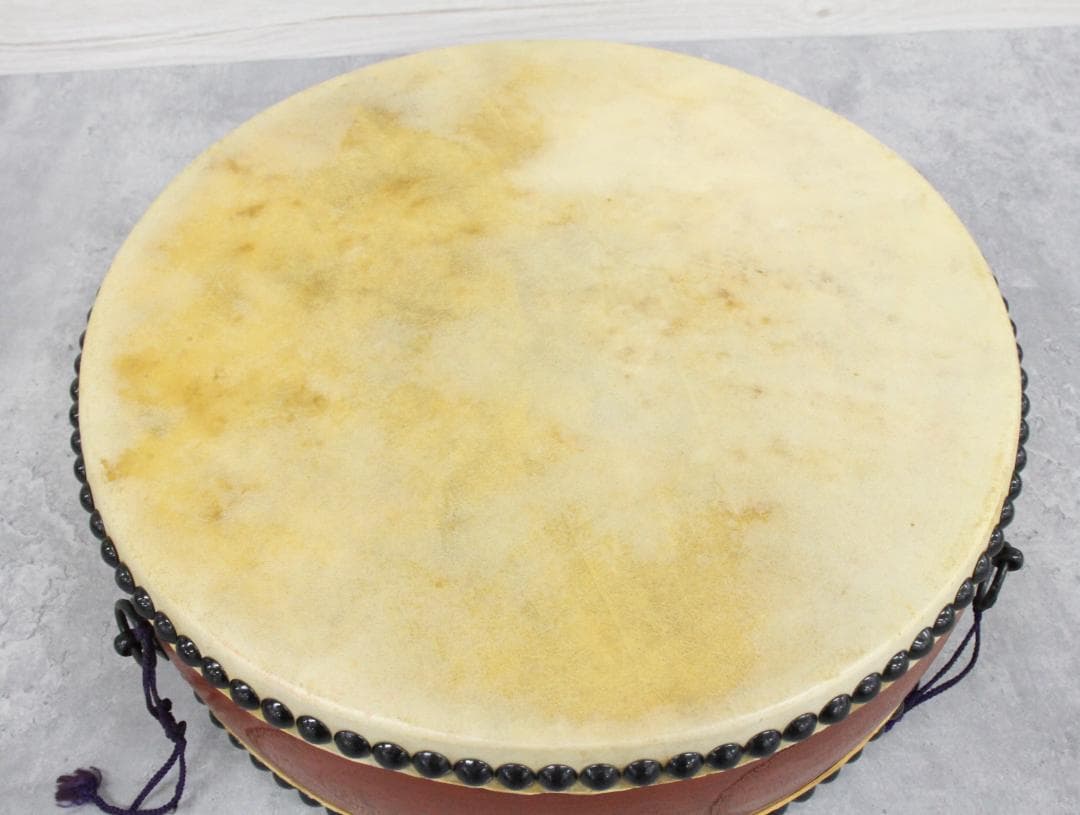 ▲岡田屋太鼓店 平太鼓 固定台・バチ付き 直径約39㎝ 和楽器 打楽器