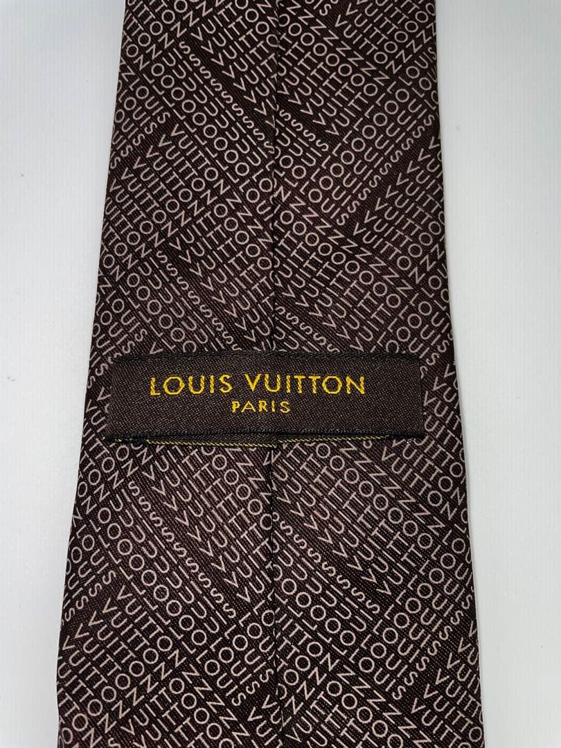 美品 ルイヴィトン ネクタイ ハイブランド モノグラム ブラウン ロゴ総柄