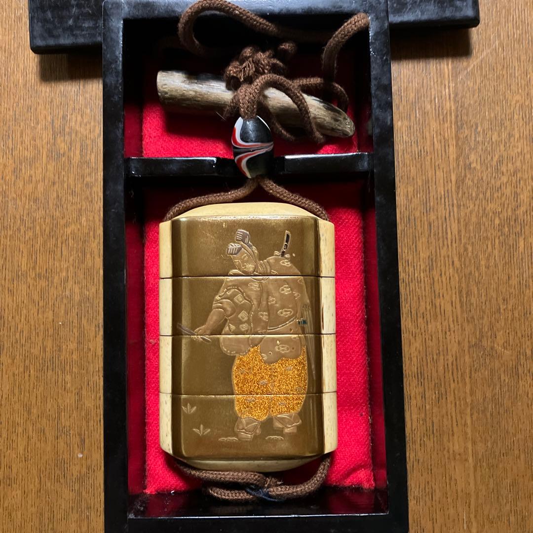 印籠　蒔絵　薬入れ　小物入れ　骨董　時代物