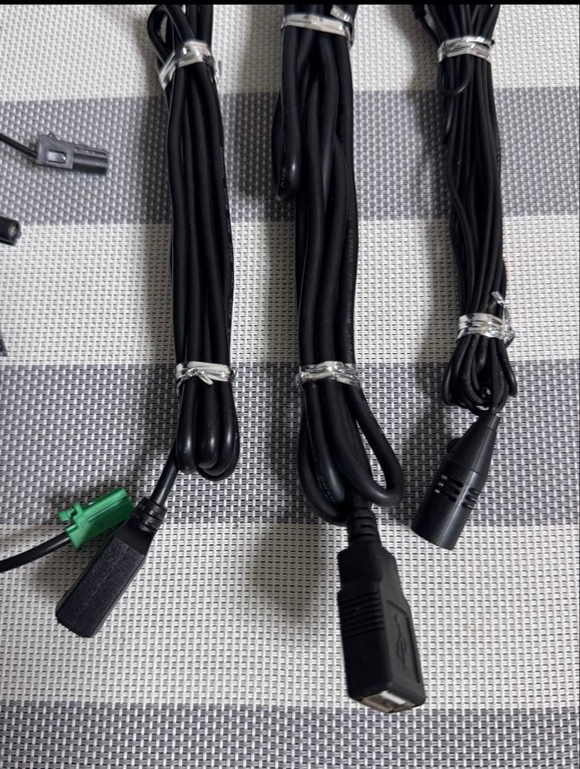 カロッツェリア カーナビ { AVIC-RZ09 } データ 2021