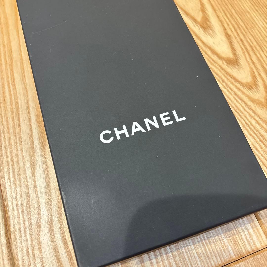 シャネル　ネクタイ　青