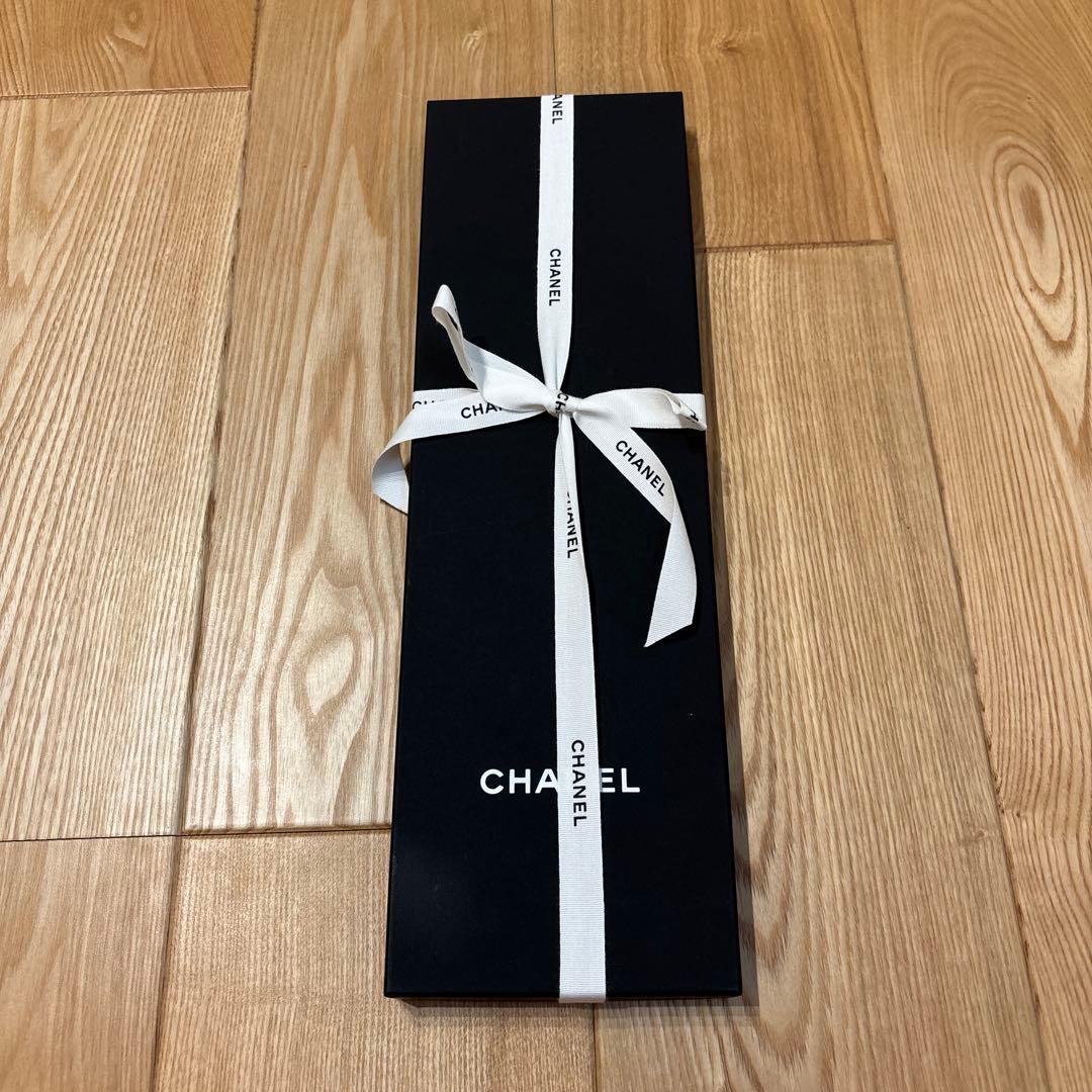 シャネル　ネクタイ　青