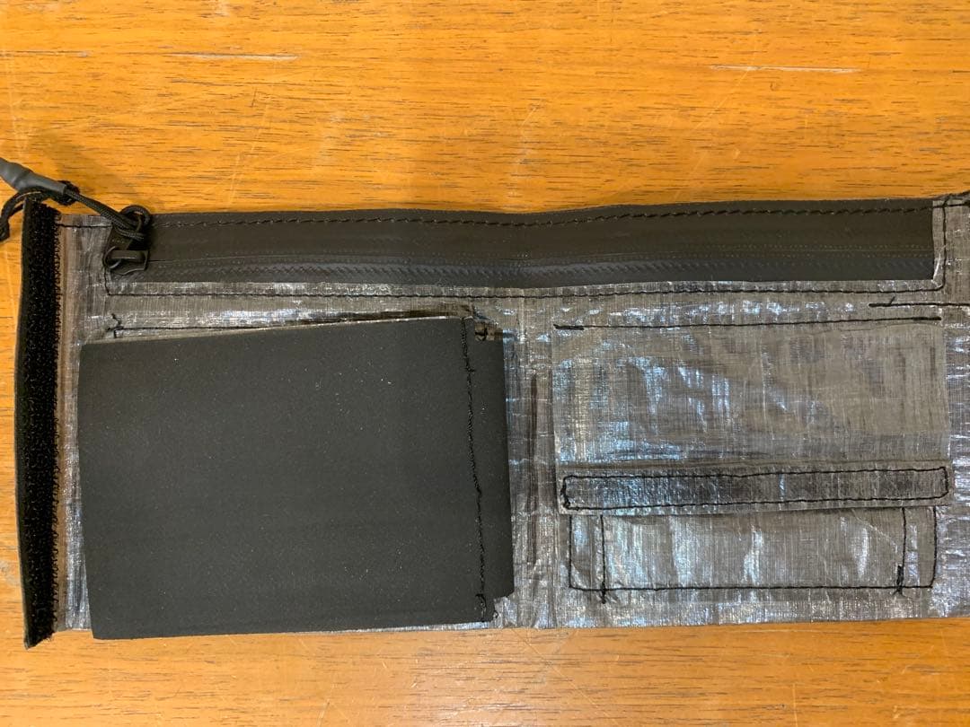 N0830-6★未使用 and wander 財布 グレー