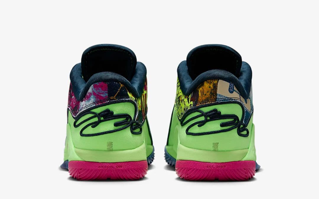 NIKEレブロン22 EP バスケシューズ ネオンカラー新品未使用箱付き26cm