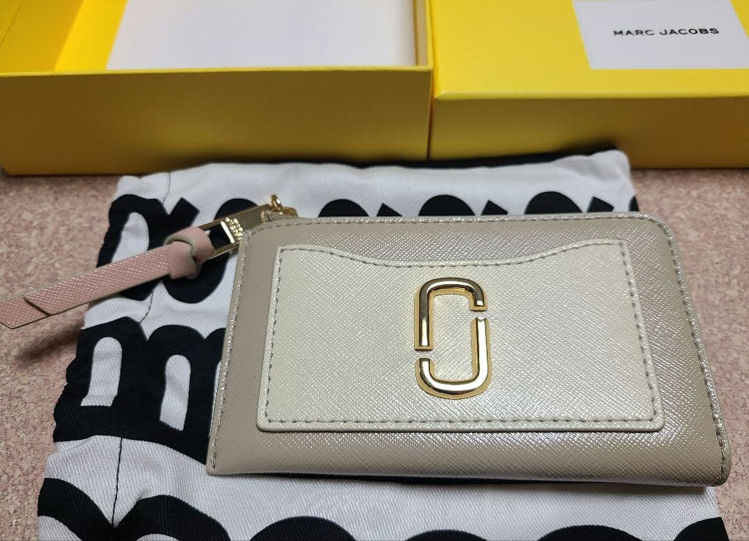 マークジェイコブス　MARC JACOBS　キーケース　ミニウォレット　財布