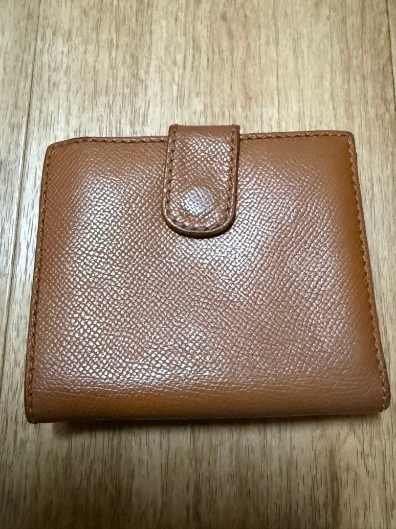 CHANEL シャネル　二つ折り　財布　キャビア　茶色　ゴールド