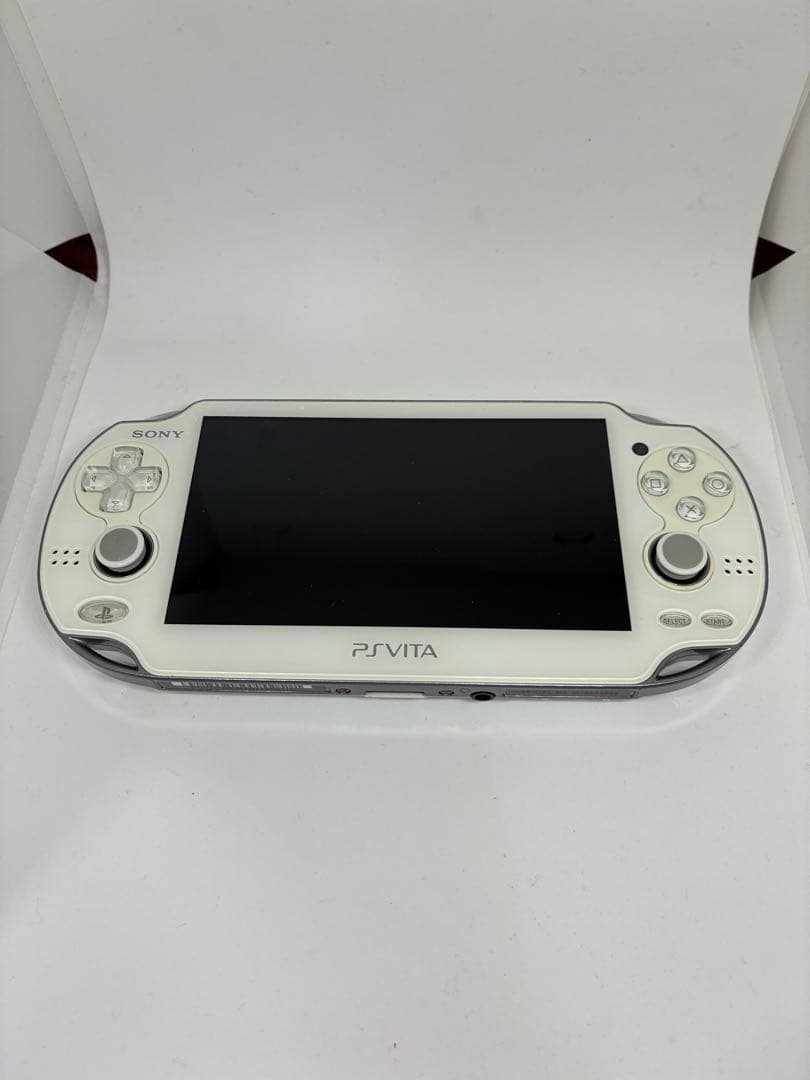 【美品】PSVITA PCH-1100 クリスタル・ホワイト 箱付き
