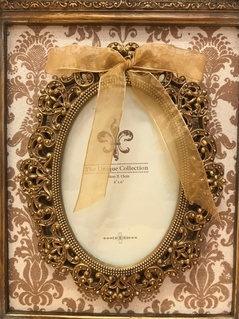 クラシック調　壁掛けフォトフレーム ゴールド