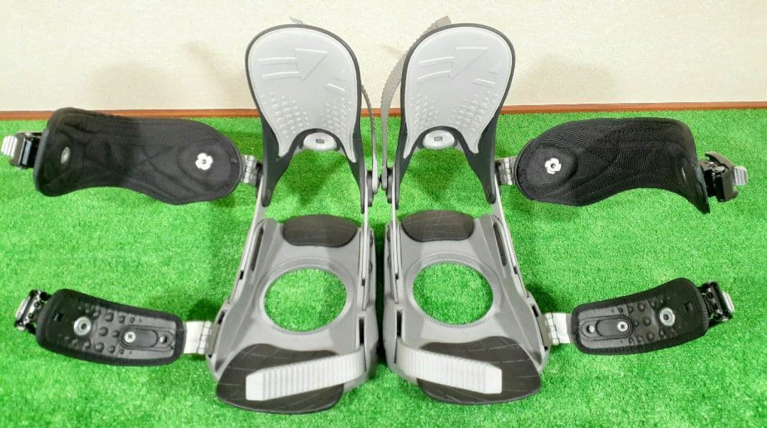 ちょっと訳あり。ボードIGNIO×ビンディングHEAD