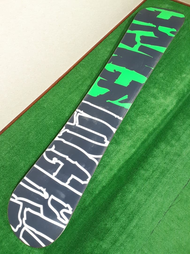 ちょっと訳あり。ボードIGNIO×ビンディングHEAD