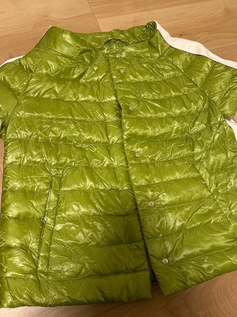 ヘルノ　リバーシブルダウンベスト