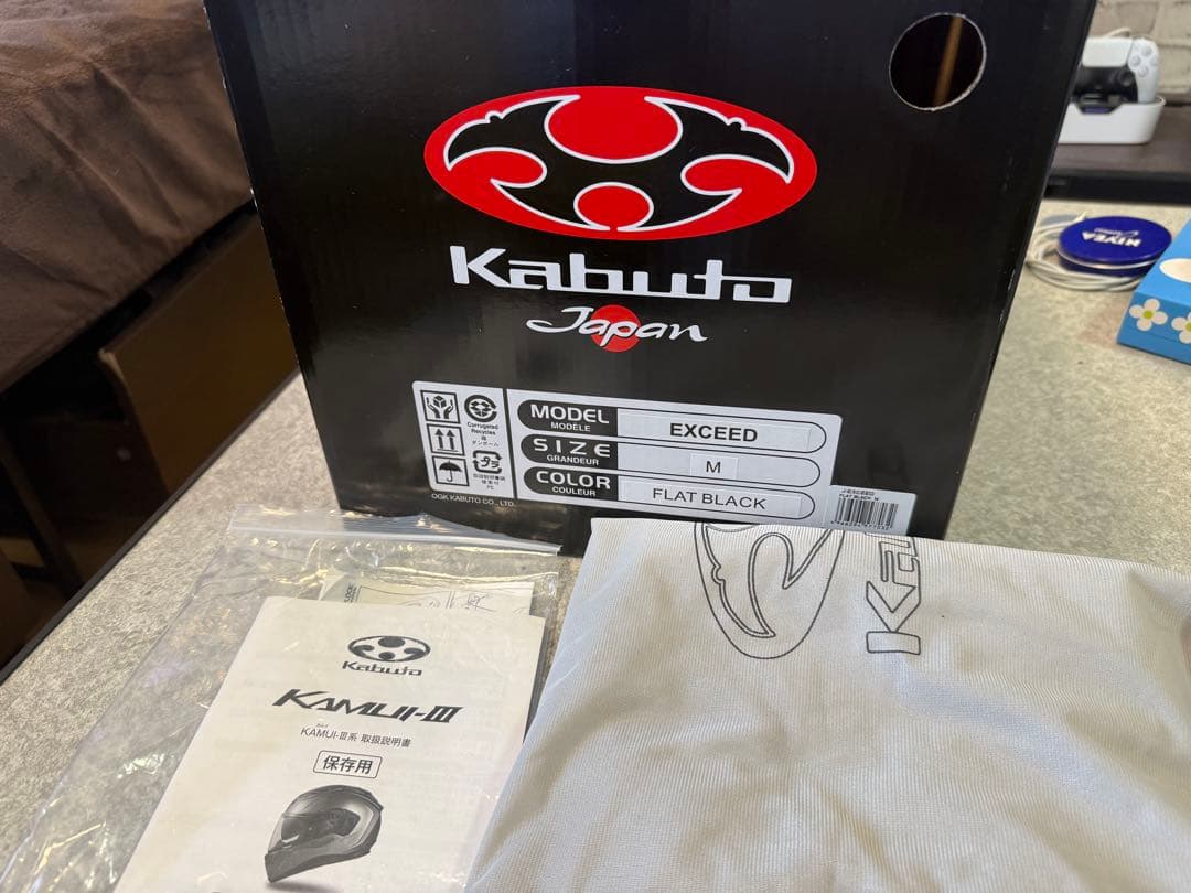 【お得】【美品】Kabuto KAMUI3 Mサイズ　ブラック