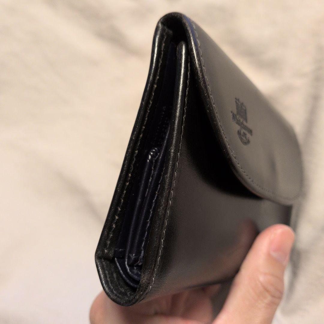 メ*ー様 Whitehouse Cox 三つ折り財布 ブラック×マリーン