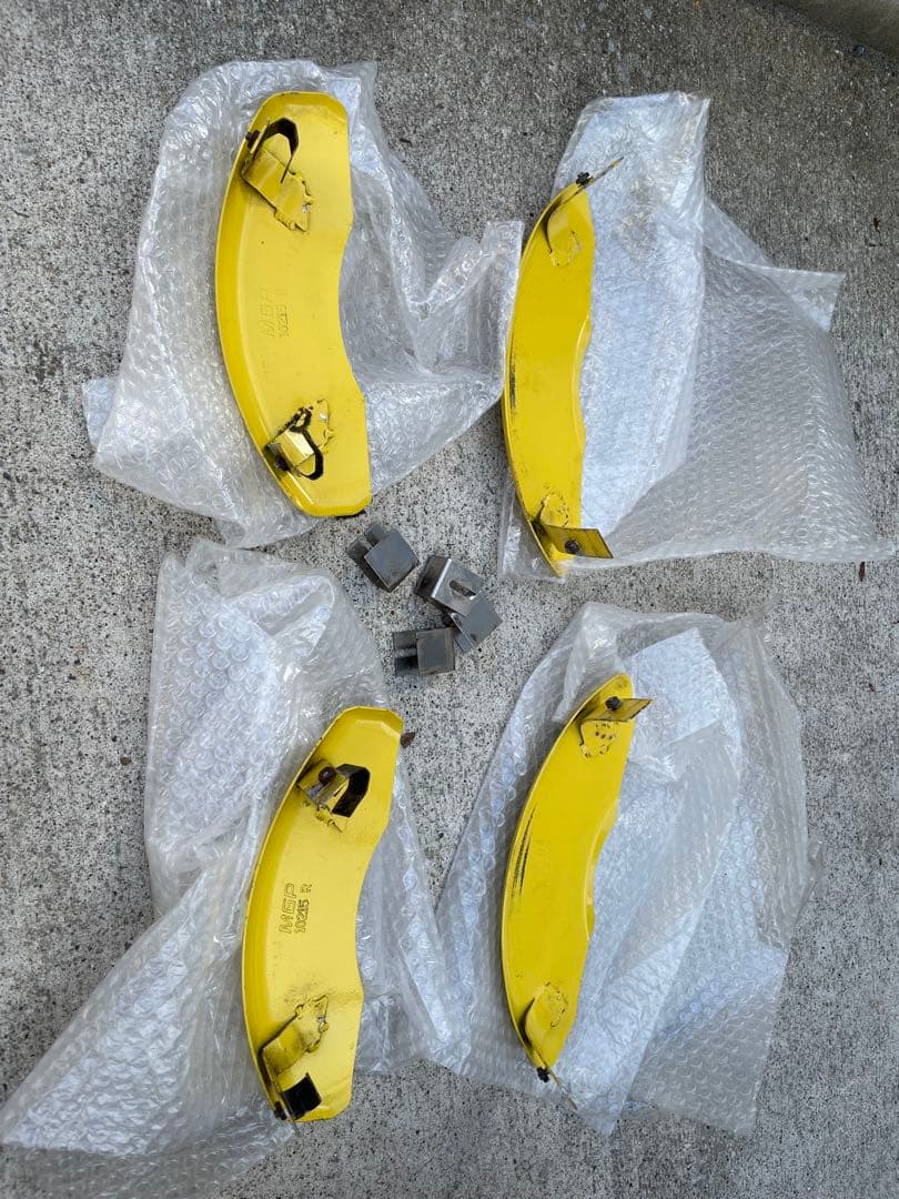 MGPブレーキキャリパー カバー エクスプローラー