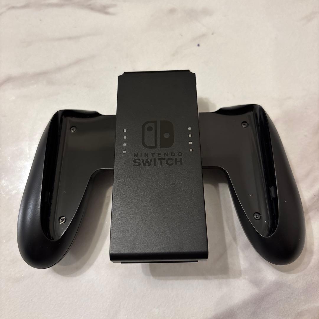 美品 ニンテンドーSwitch本体