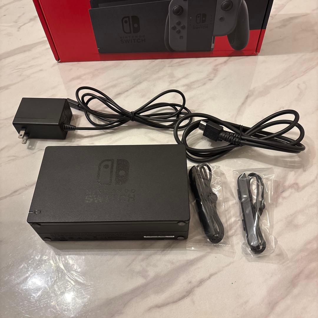 美品 ニンテンドーSwitch本体