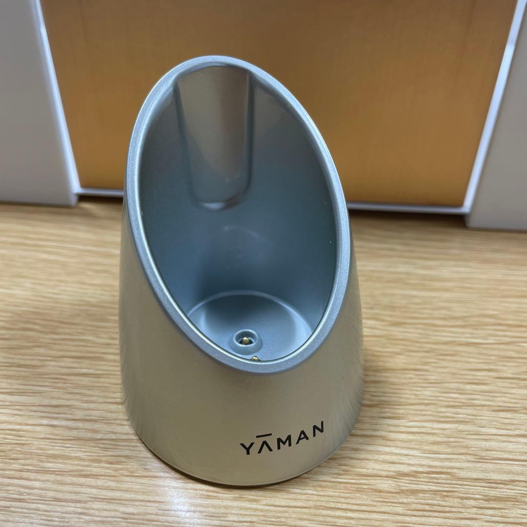 【美品】YA-MAN フォトプラスシャイニー ネオ リフトYJFM18Nゴールド