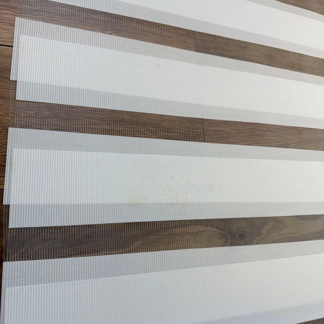 4本セット　ニトリ　ホワイト 調光ロールスクリーン チェーン式