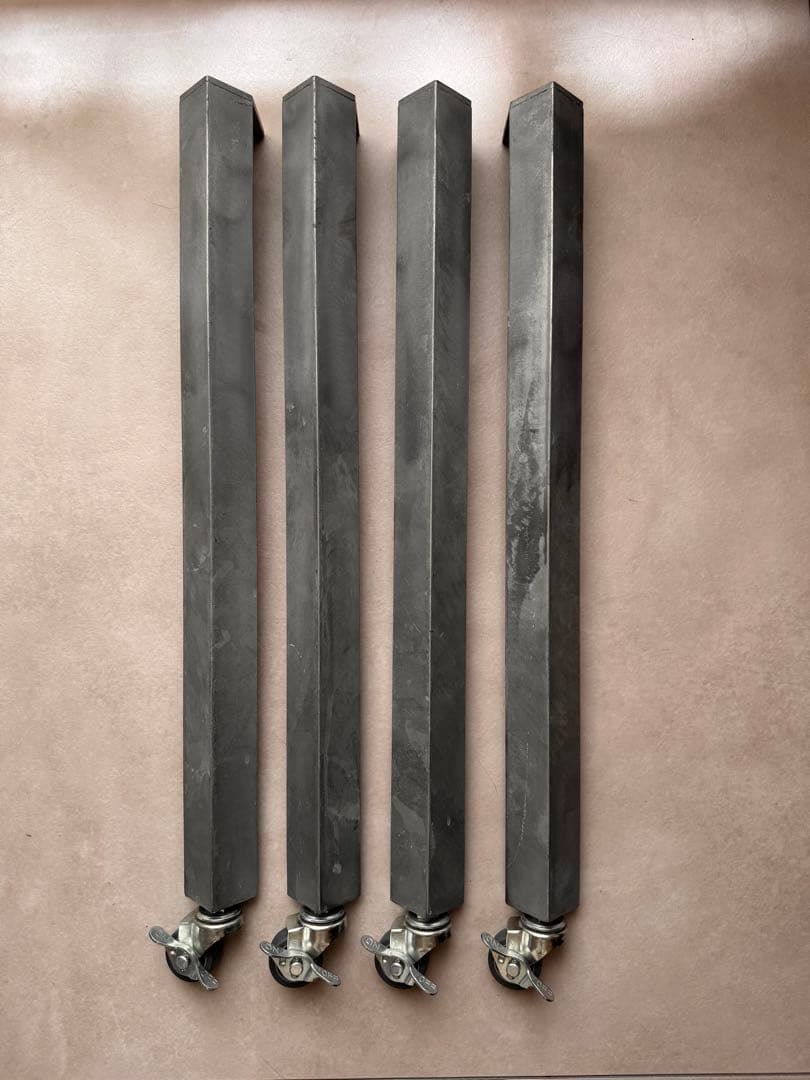 テーブル脚4本キャスター付き/エフクランプレッグ/シルバー