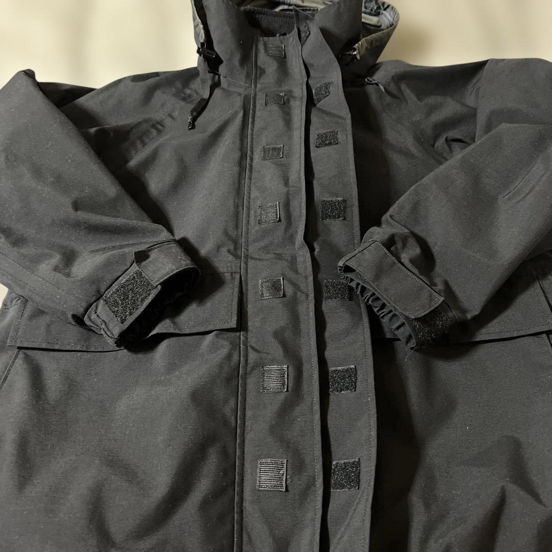 米軍　実物　放出品　米海軍　US.NAVY ゴアテックスジャケット　M-S