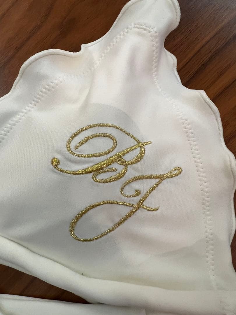 ベストボディジャパン大会公式水着 オフホワイト Mサイズ ⭐️再々値下げ⭐️