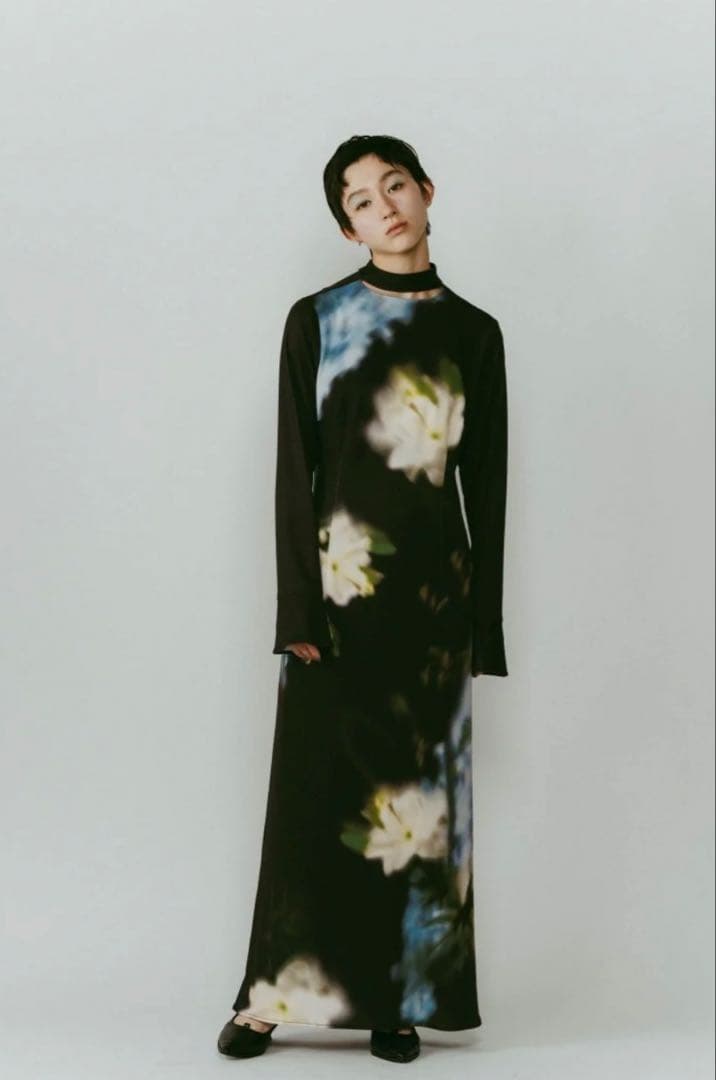 【わかな】　KnuthMarf blurryfloweronepiece