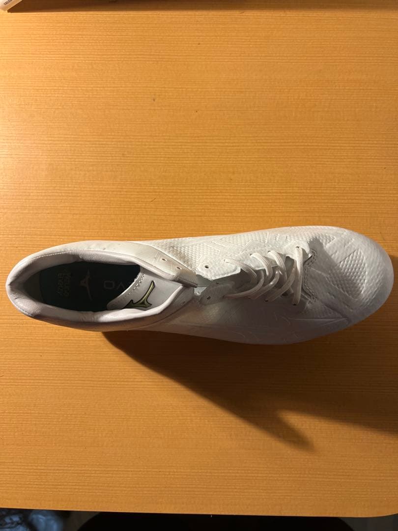 ミズノ ホワイトスパイクシューズ