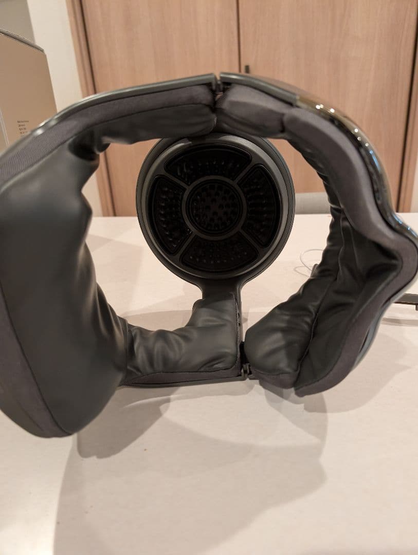 リラクゼーショングッズ breo iDream 5S