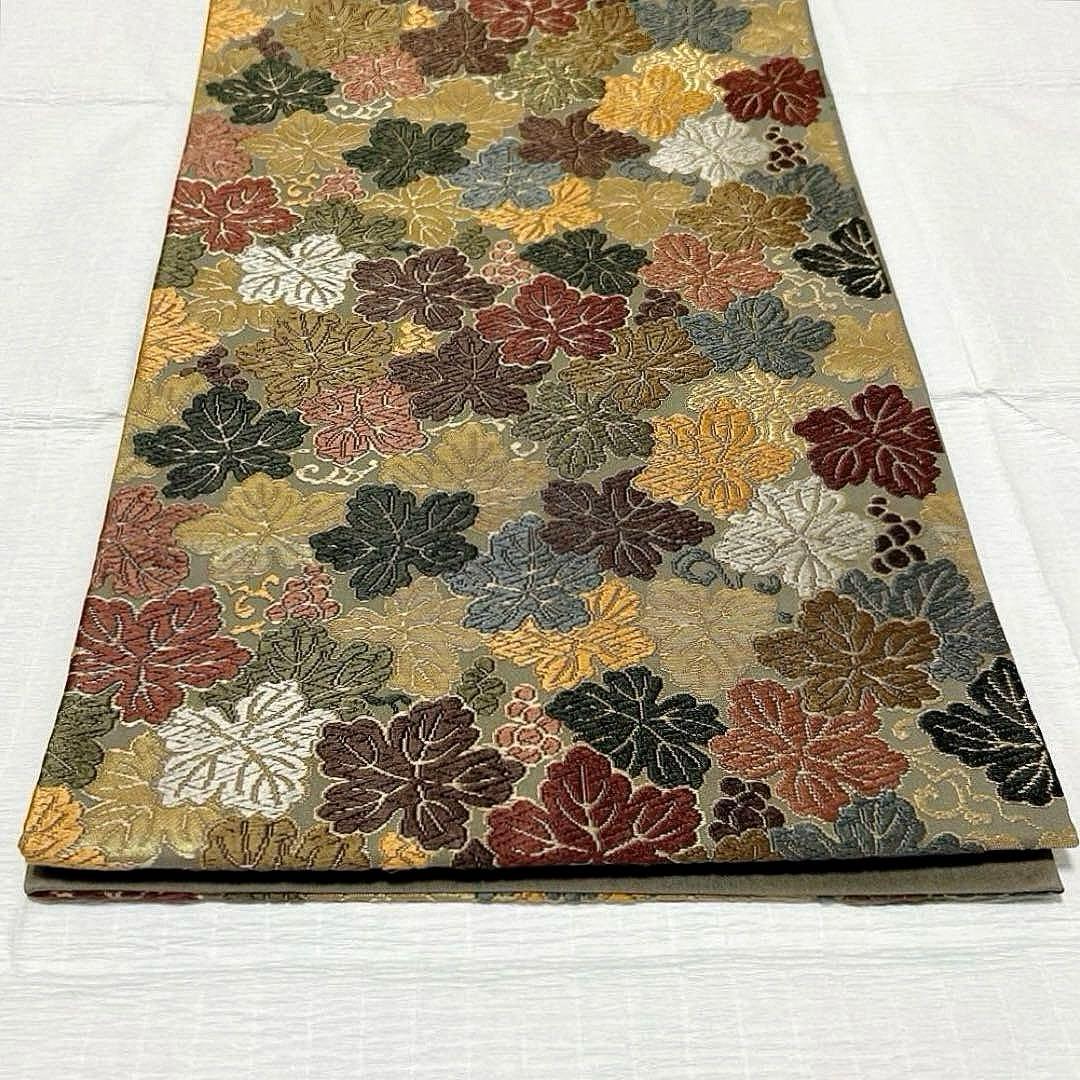 【婦人画報掲載品】袋帯　西陣織　葡萄葉文　正絹　逸品