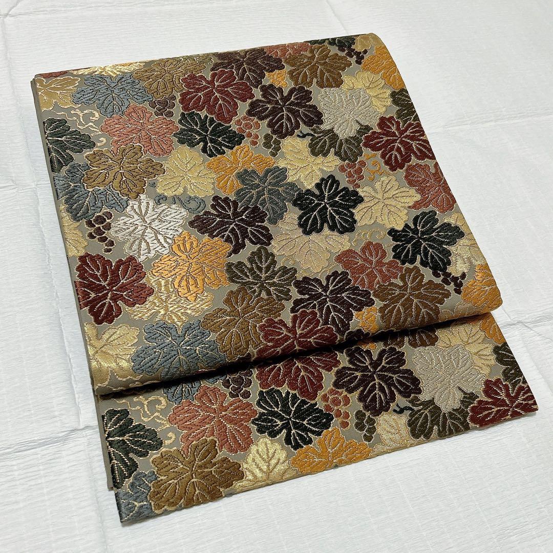 【婦人画報掲載品】袋帯　西陣織　葡萄葉文　正絹　逸品