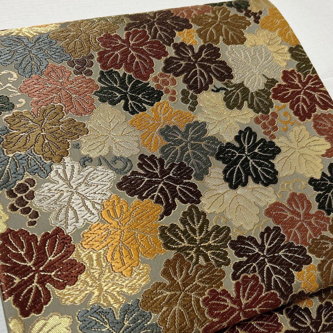 【婦人画報掲載品】袋帯　西陣織　葡萄葉文　正絹　逸品