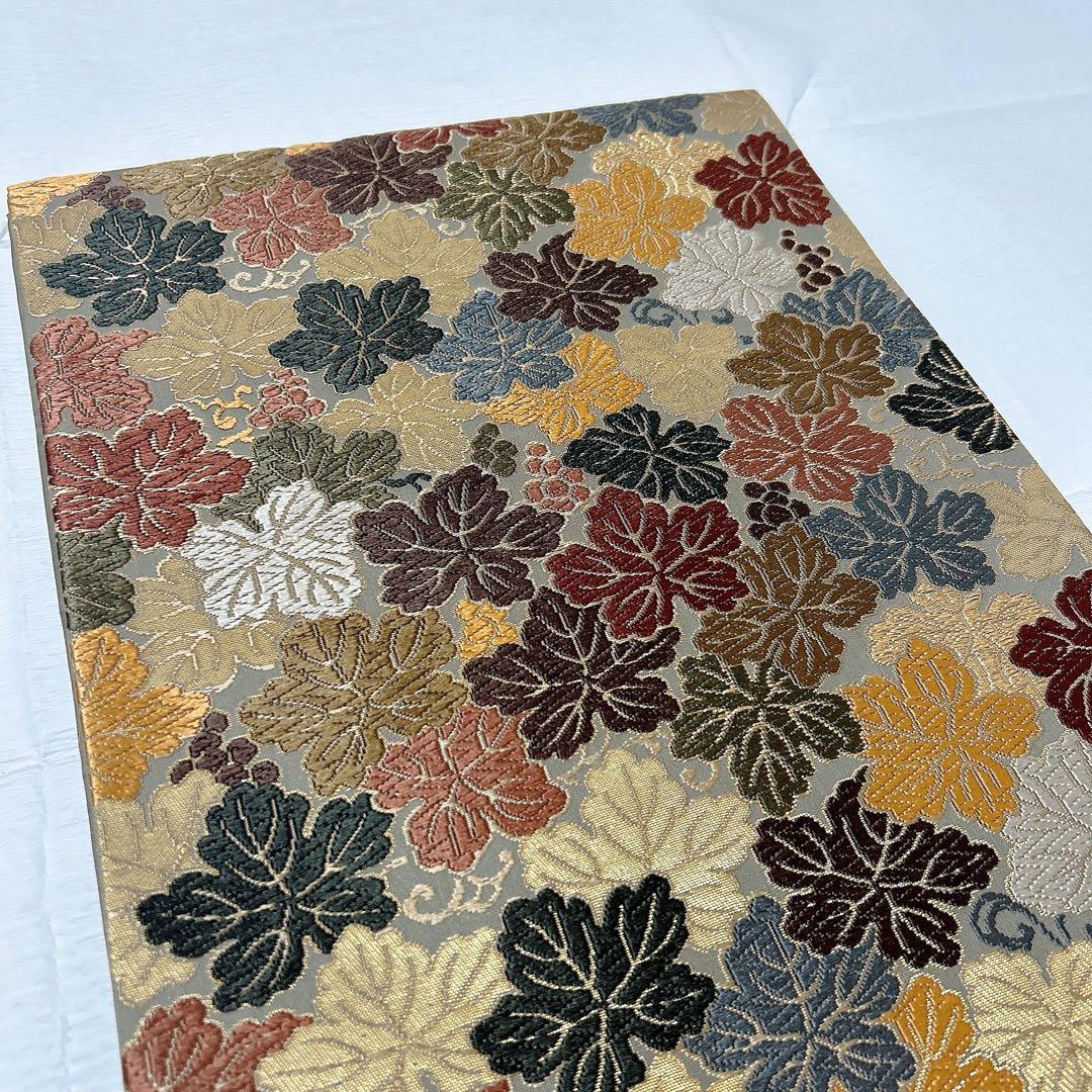 【婦人画報掲載品】袋帯　西陣織　葡萄葉文　正絹　逸品