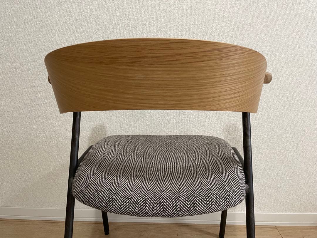 a.depeche / アデペシュ ダニス ショートアームチェア