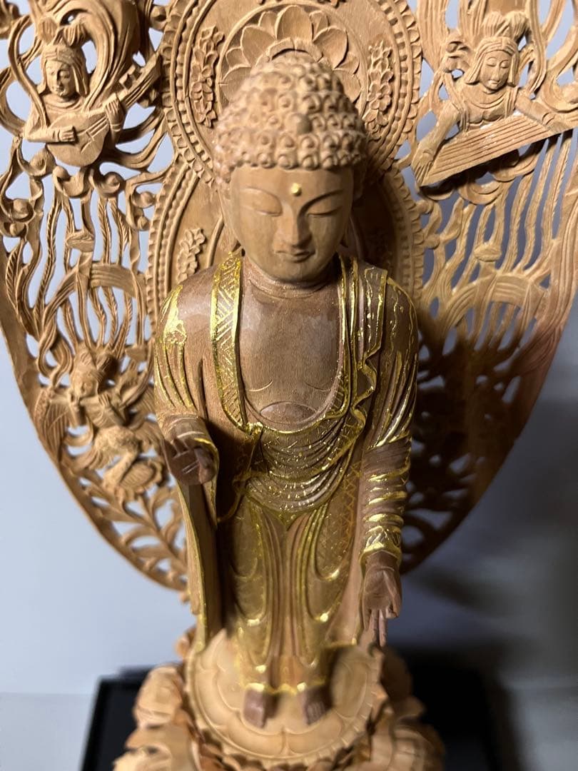 仏像　総白檀　仏像　木彫　舟立阿弥陀　六角台座ケマン付　飛天光背　金泥書　16