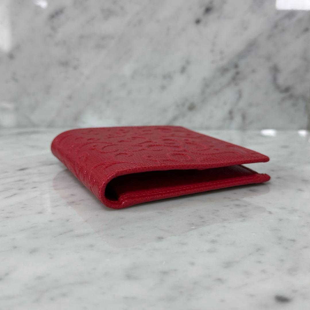 Yves Saint Laurent イヴサンローラン 二つ折り財布 赤 本革