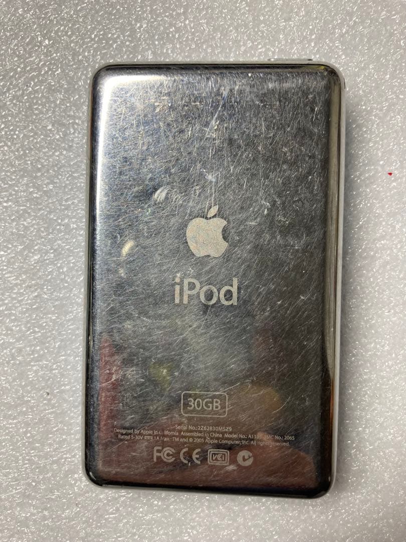 iPod classic SSD128GB&バッテリー交換済　クリアブルーマスク