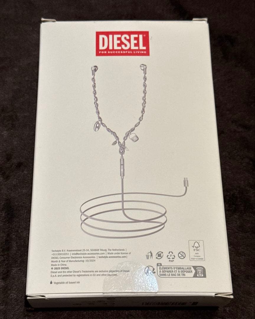 DIESEL 有線イヤホン Wired Earbuds