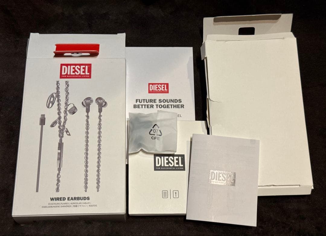 DIESEL 有線イヤホン Wired Earbuds